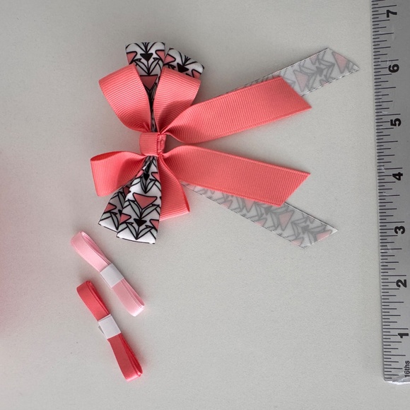 Prada Patterned Hair Accessorie / Ribbon Set - Picture 3 of 4